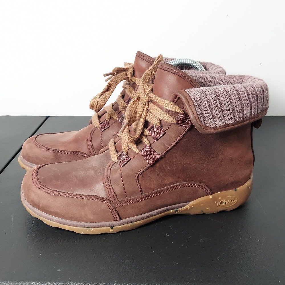 Chaco Boots Womens Size 7.5‎ Brown Nubuck Lace Up Ankle Bootie Knit Cuff Winter